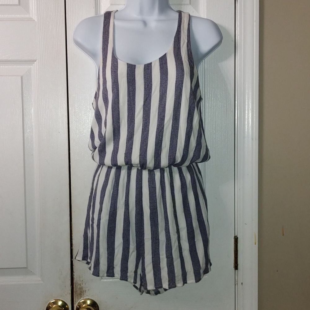 Everly for francesca's striped short romper  Sz S